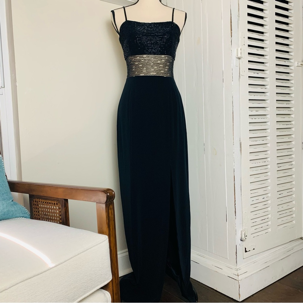 JOVANI Beautiful Black Spaghetti Strap Formal Size 2